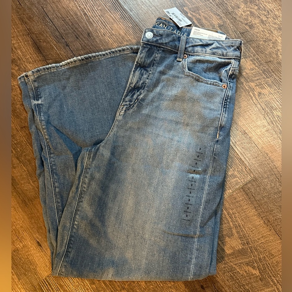 Brand new American Eagle dreamy drape jeans